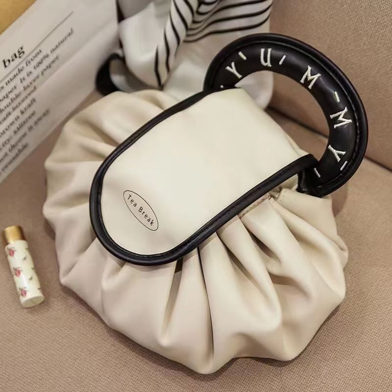 Sac de voyage cosmétique à cordon