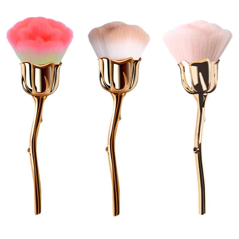 Brosse de fond de teint rose