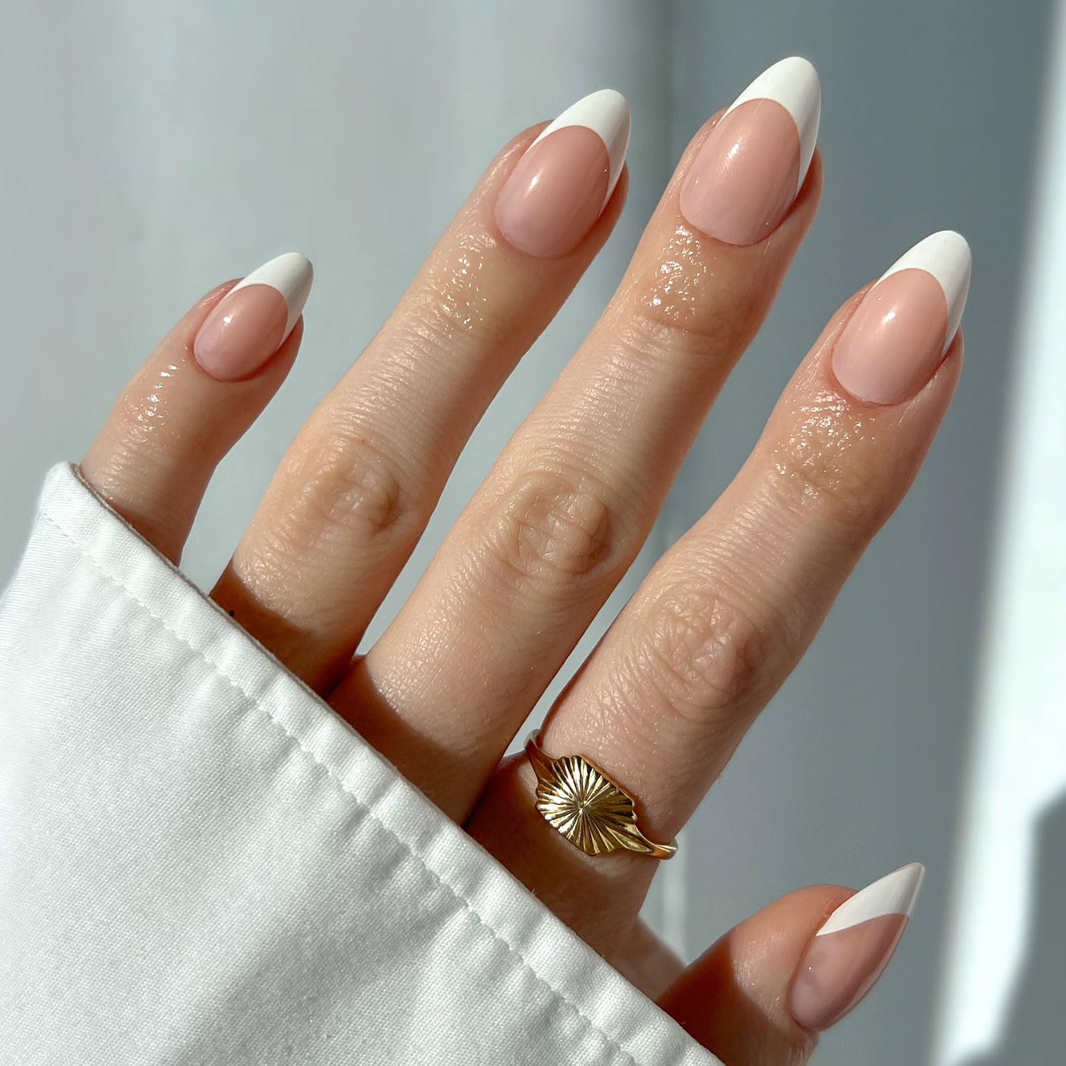 Finition UV Short Amanded Shape Faux Nails